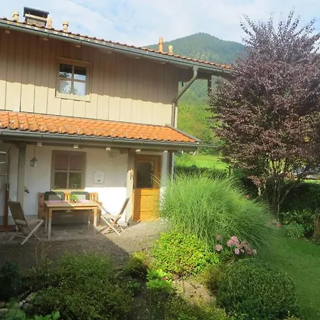 Holiday home Hoehenstein